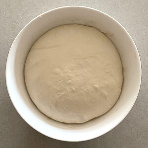 How To Bake Simple Sourdough Bread: A Beginner's Guide - The Pantry Mama