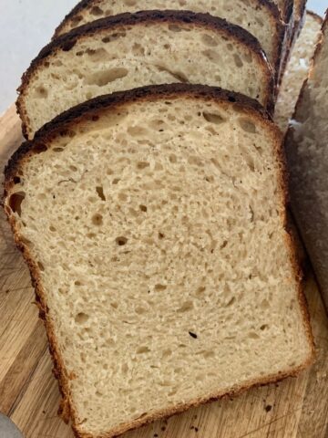 SIMPLE SOURDOUGH SANDWICH BREAD WITH SOFT CRUST