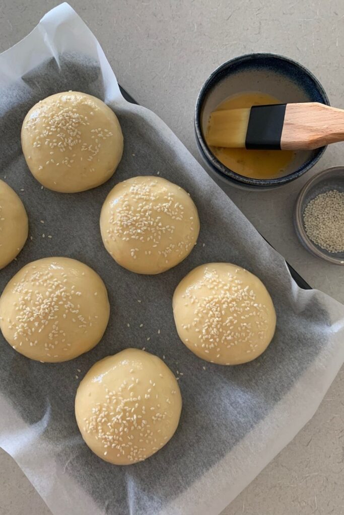 Equally weighted hamburger bun pieces