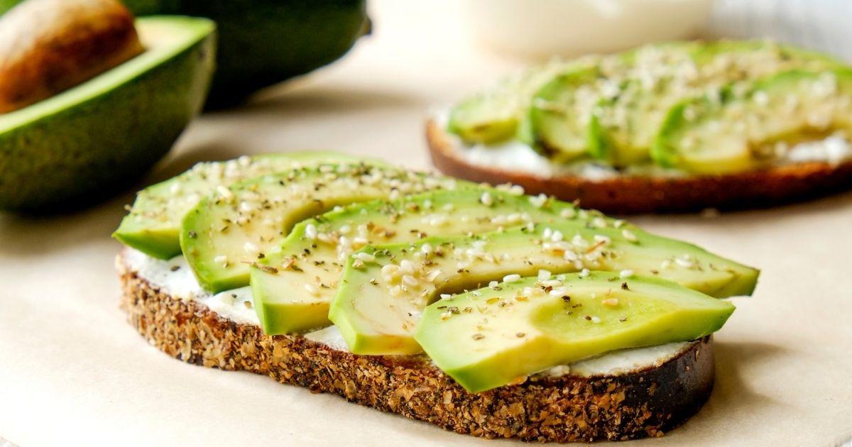 How Many Calories in Sourdough Bread? The Pantry Mama