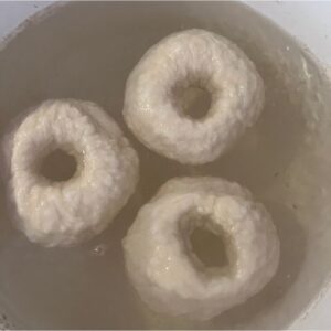 Boiling sourdough egg bagels