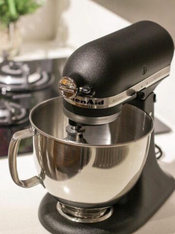 STAND MIXER FOR SOURDOUGH BREADDOUGH B