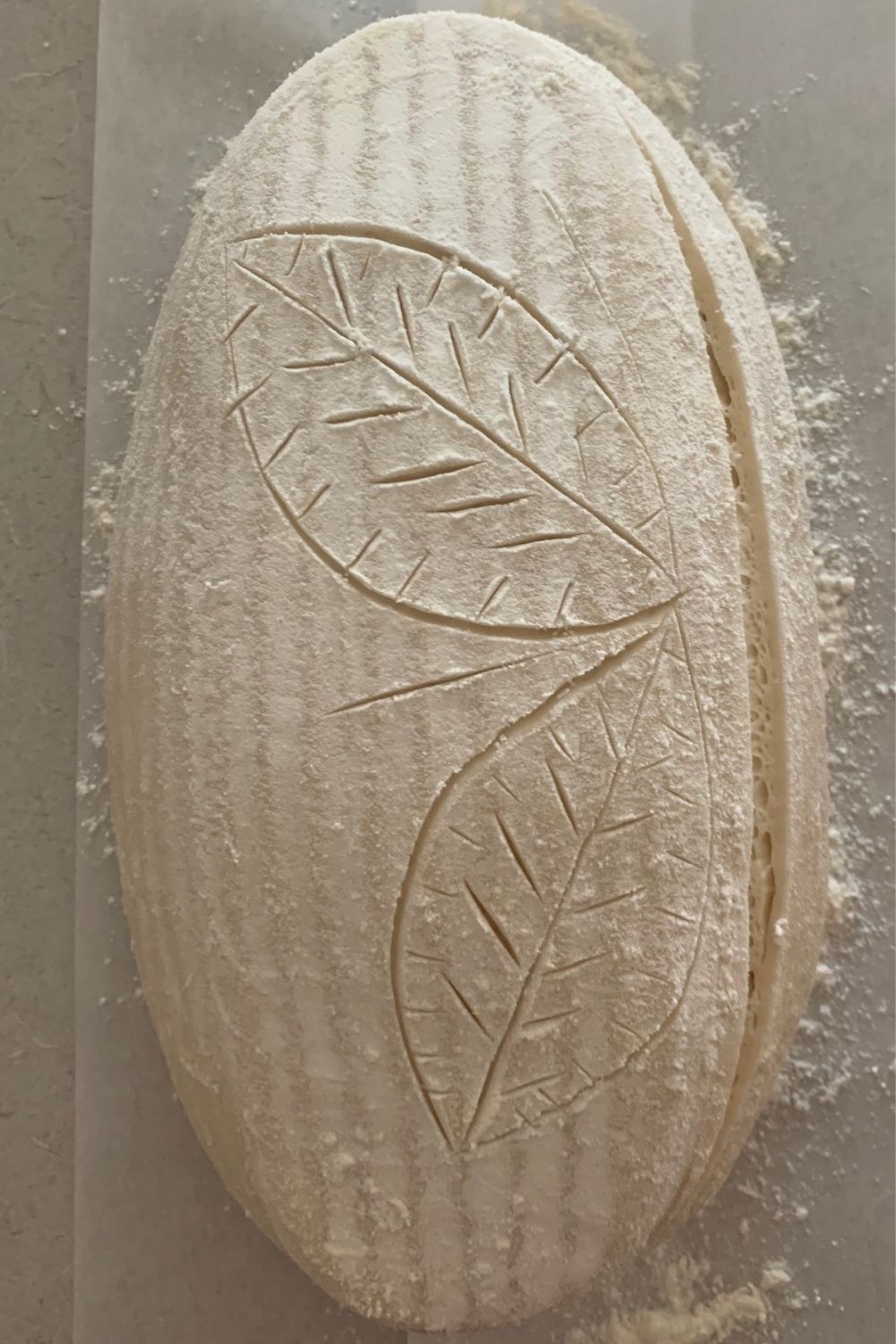 How To Score Sourdough Bread [best tips for scoring sourdough] 2024