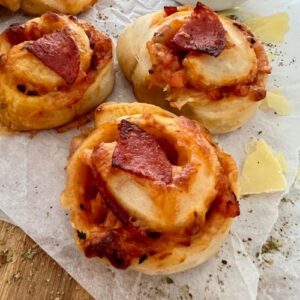 SOURDOUGH PIZZA ROLLS