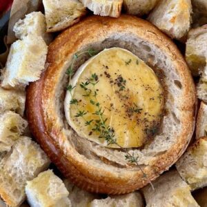 BAKED BRIE IN SOURDOUGH BREAD BOWL