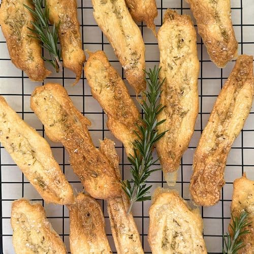 Sourdough Discard Crackers (2 Ingredient, No Roll Recipe)-image