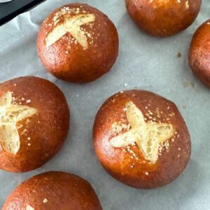 SOURDOUGH PRETZEL BUNS - RECIPE FEATURE IMAGE